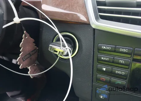 2013 Mercedes-Benz E 350 from USA, damaged, VIN WDDHF5KB6DA764843